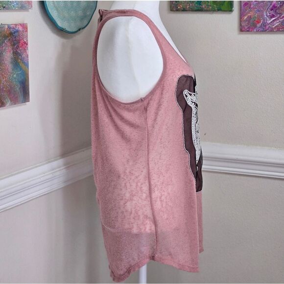 Boho Owl Sleeveless Top - Picture 5 of 13